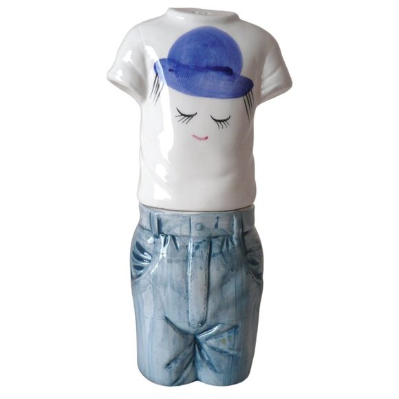 Vintage Stackable Salt & Pepper Shakers T-Shirt + Jeans Food Storage Kitchen - Picture 2 of 4